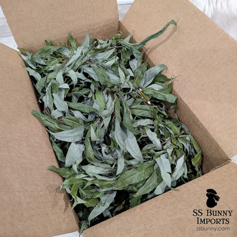 Natural sun-dried willow wreaths with leaves (US only)