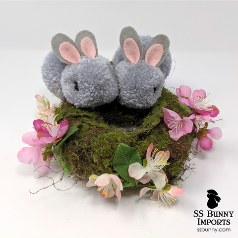 Lilac pom pom bunny wreath - 8"